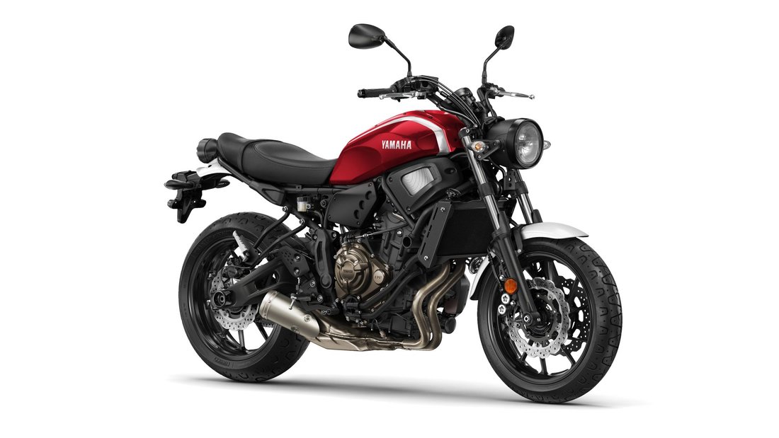 Yamaha XSR700 2018, Brilliant Red-53748