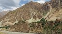 Domčeky v skalách v Afganistane