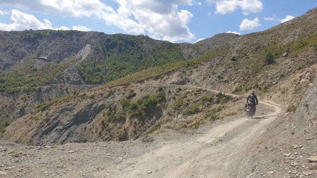 Cesta z Ogren-Kostrec do Përmetu, Albánsko 1