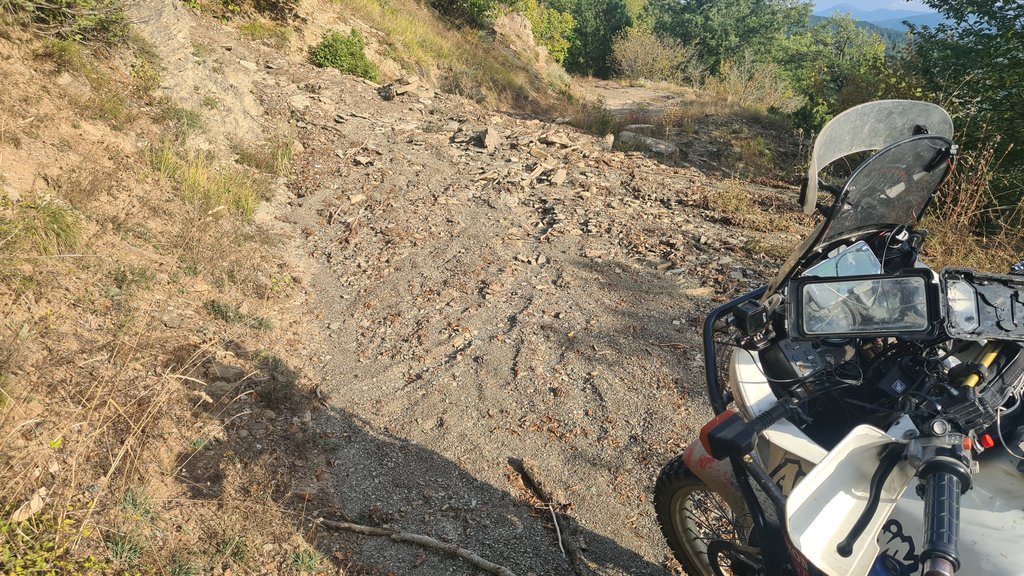 Qafa Shkëmbit - Qafa Dëllinjës, Albánsko 3