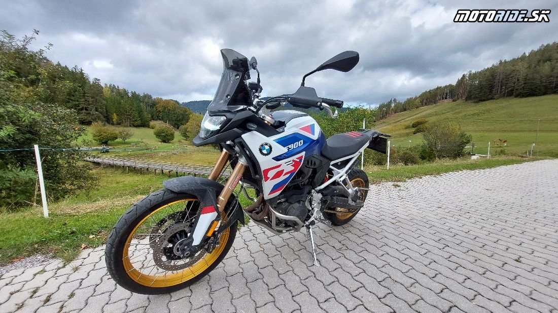 BMW F 900 GS - Alpská porovnávačka 2024