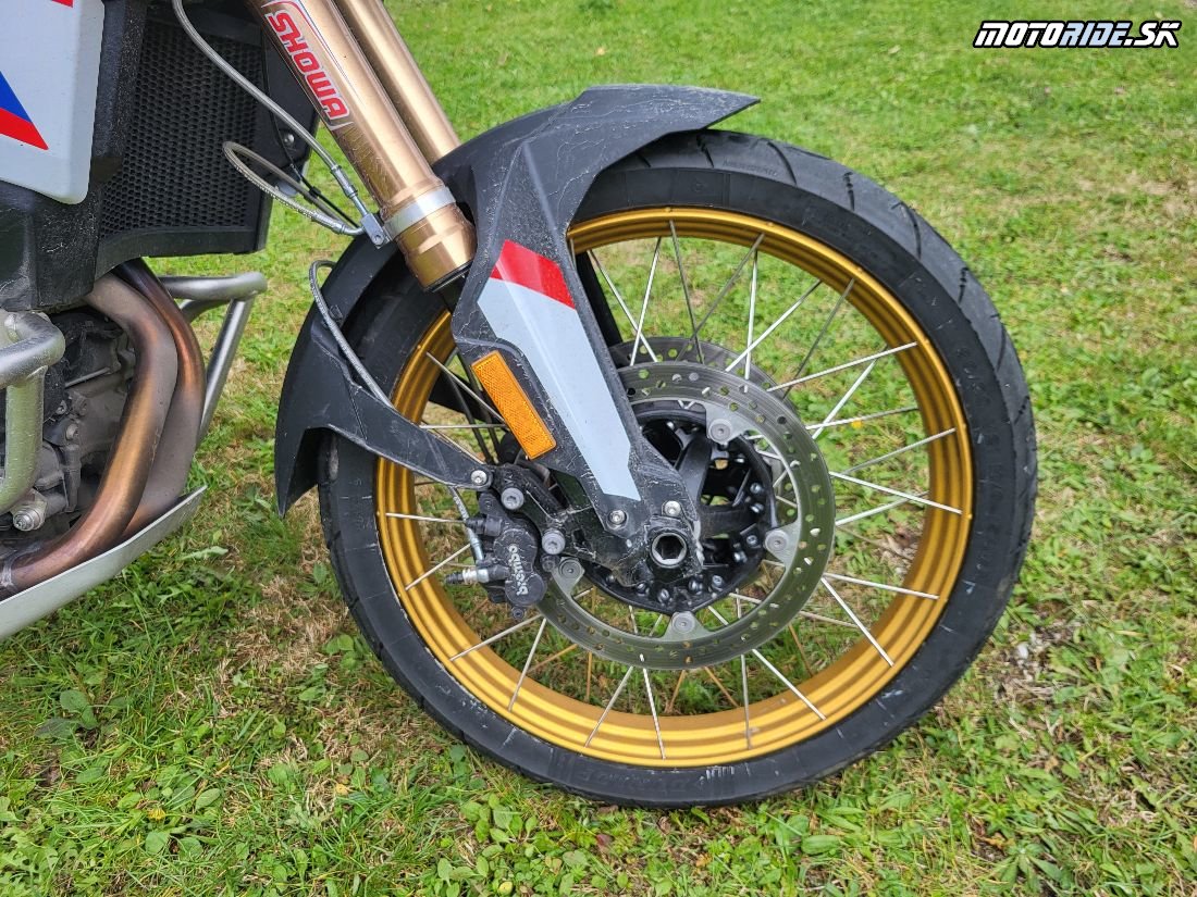 BMW F 900 GS - Alpská porovnávačka 2024