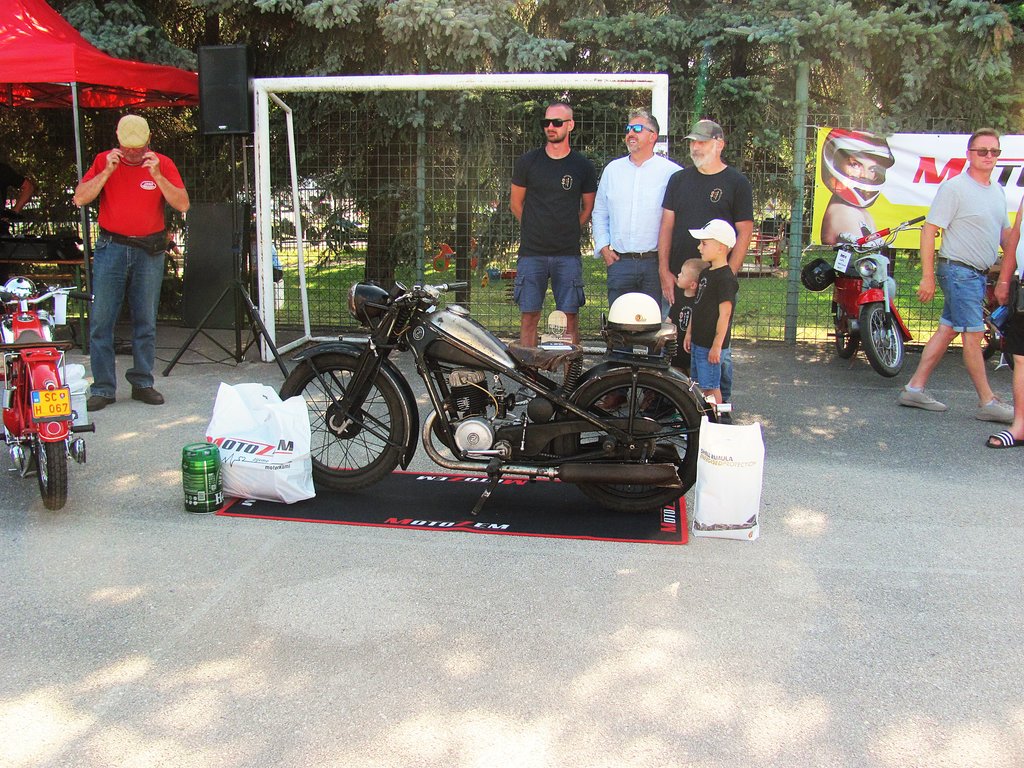 momentka z udeľovania cien I