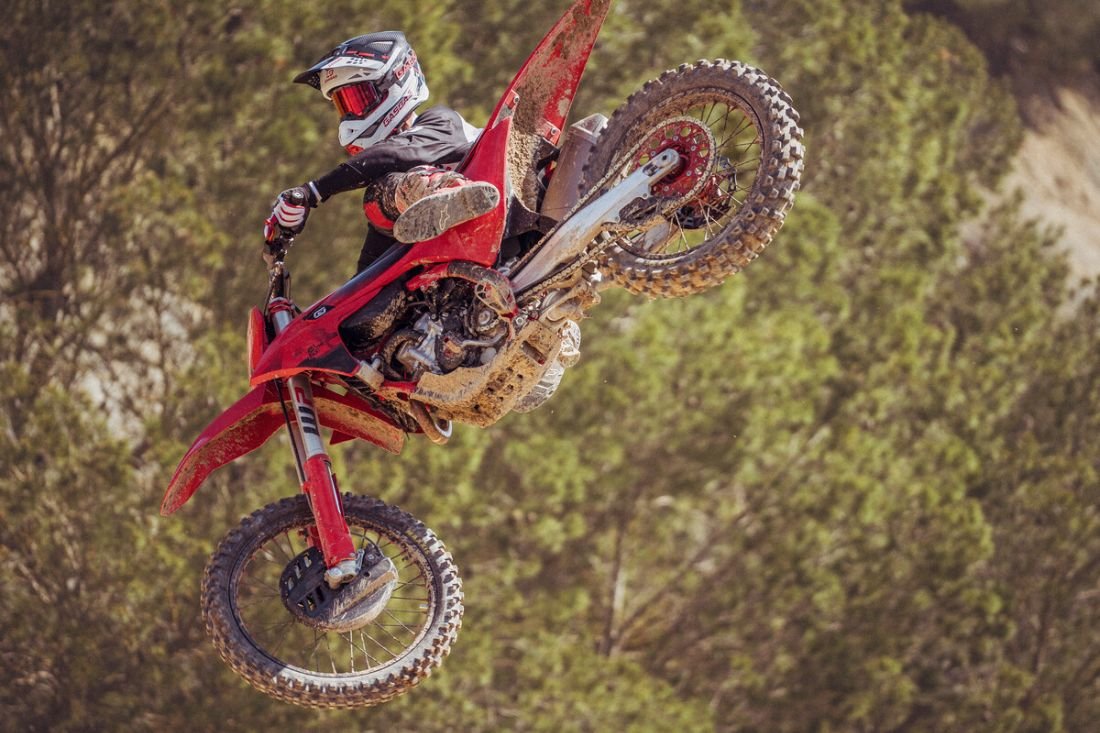 MC 250F   Motocross   MY26   Action