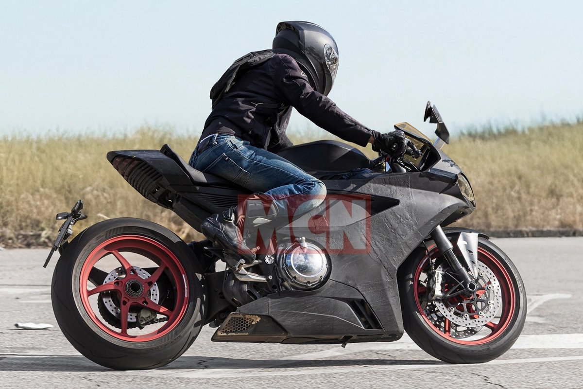 Norton pod novou silnou skupinou TVS Group pripravuje EURO 5+ modely vrátane V4 superbiku