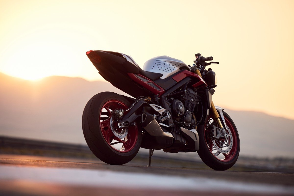 Triumph Street Triple 765 RX 2026