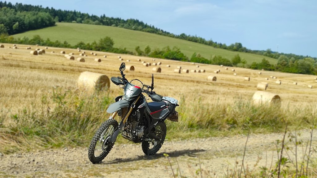 14. Už s aerodynamickými zrkadlami.