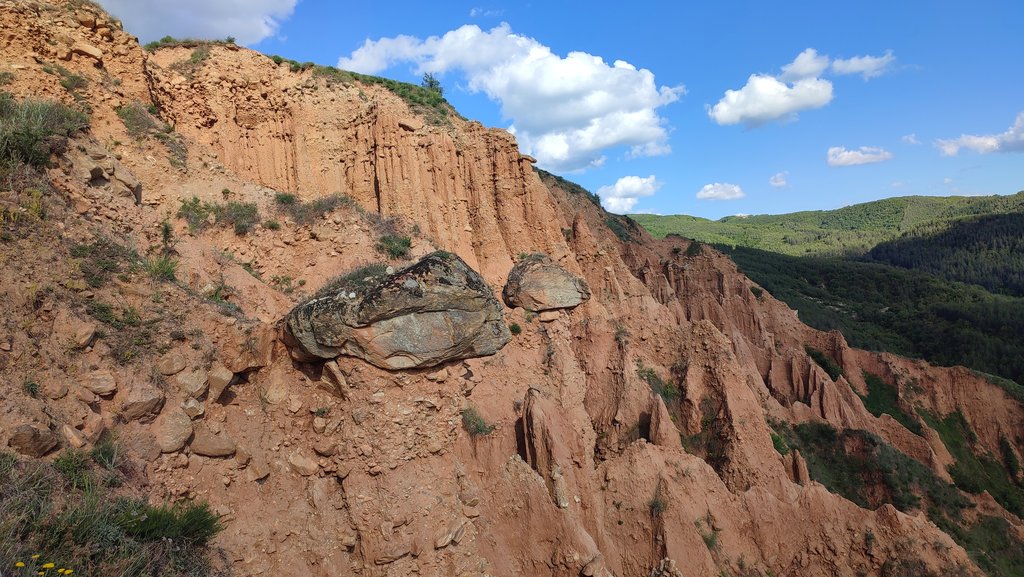 19. Stob. Ten kameň je ako ropucha, akurát má zopár ton