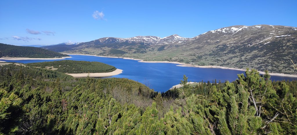 20. Nejaké jazierko Belmeken.