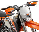 KTM EXC nový blatnýk, kryty rukovätí a maska s halogénovým svetlometom