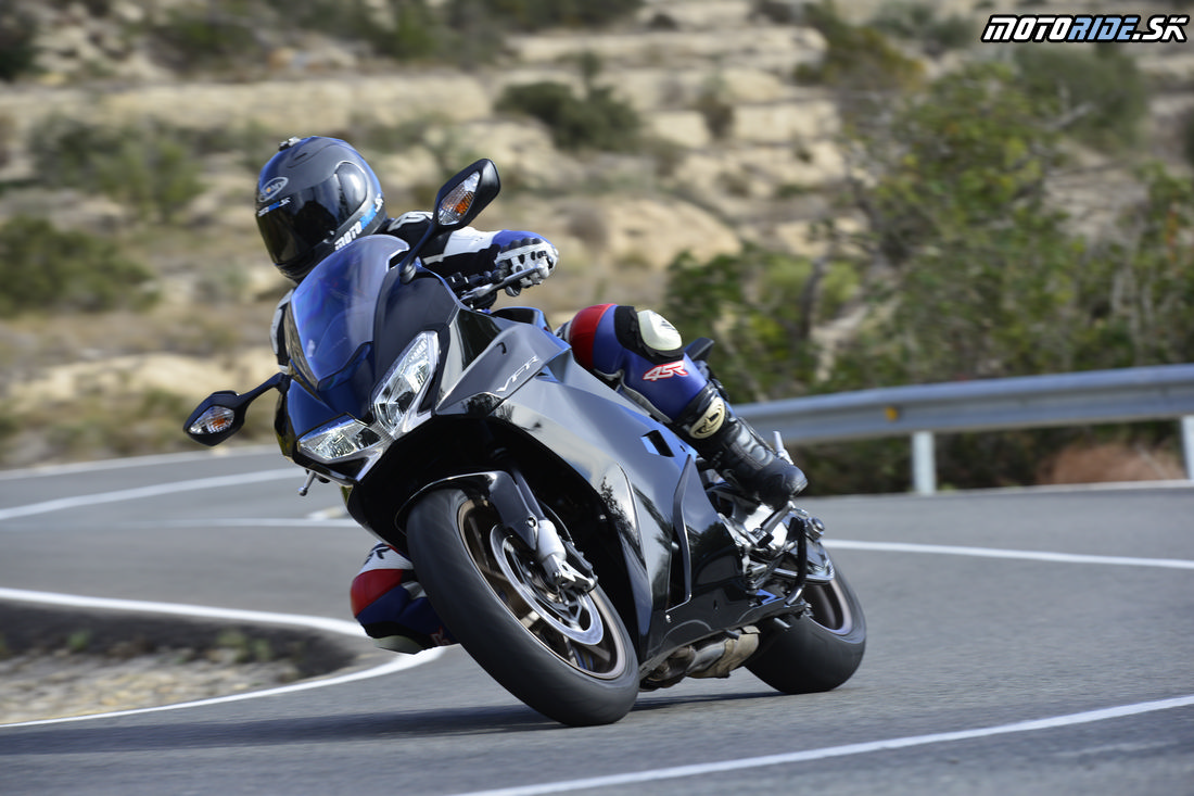 Honda VFR800F 2014 – legenda stále žije 