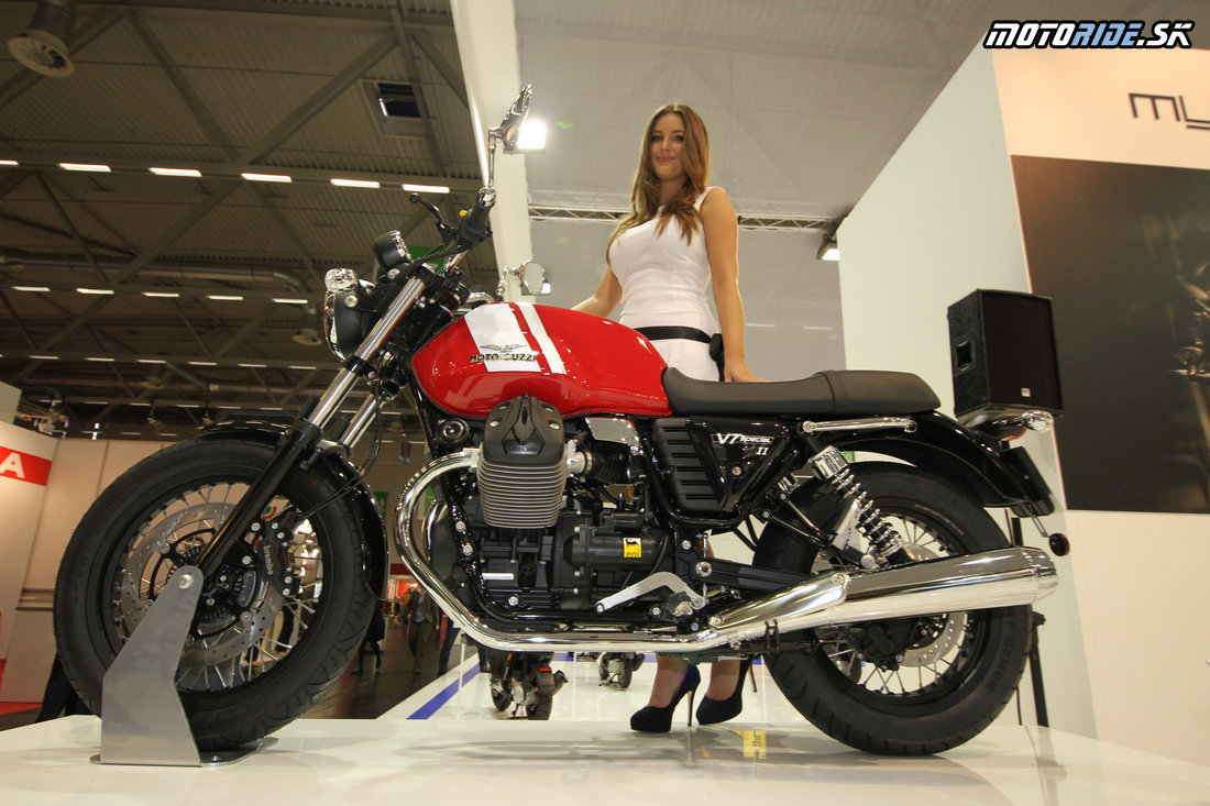 Moto Guzzi V7 II Special 2015