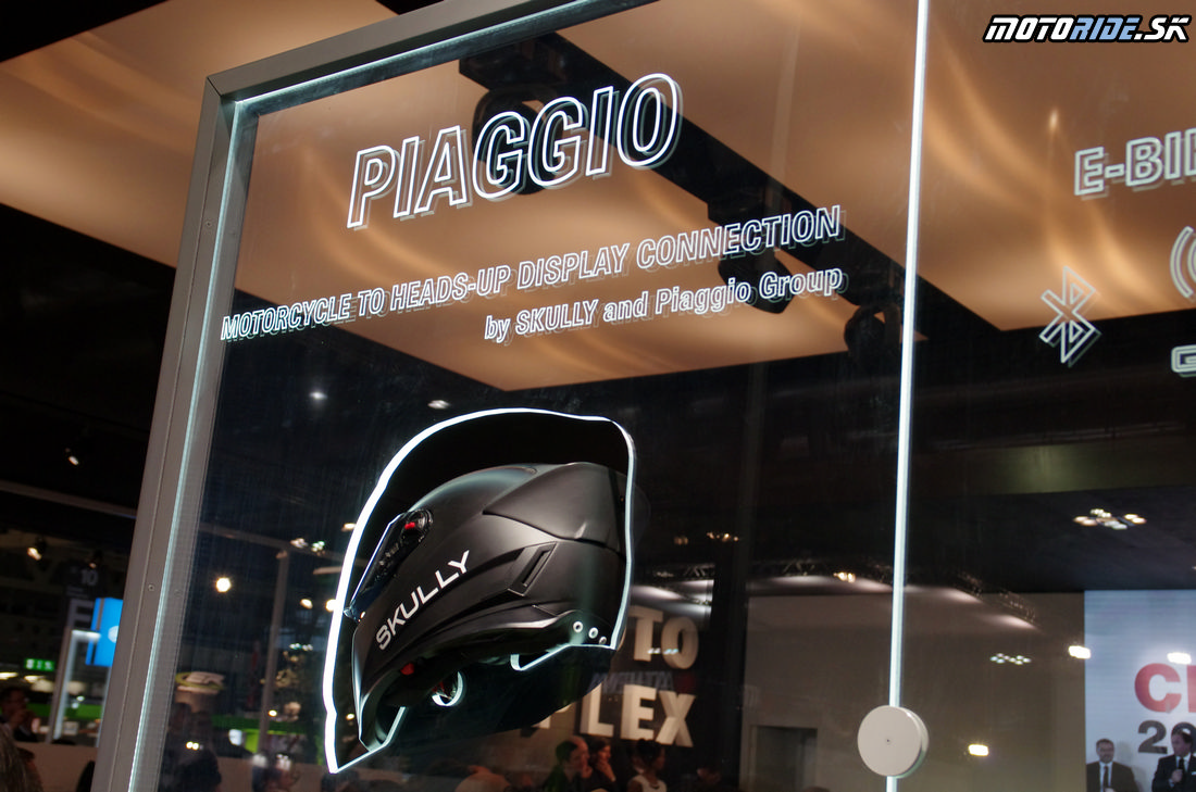 Piaggio Group - Aprilia, Moto Guzzi, Vespa, Piaggio - Výstava EICMA Miláno 4.11.2014