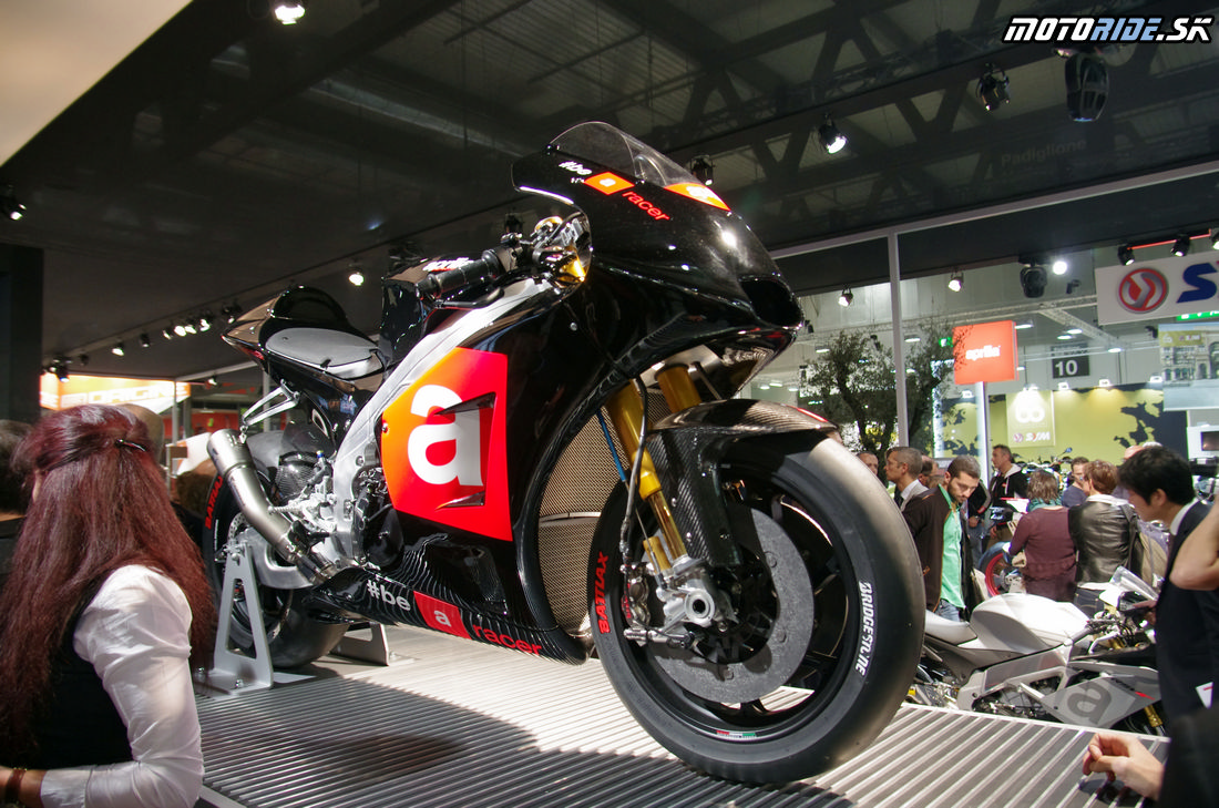 Piaggio Group - Aprilia, Moto Guzzi, Vespa, Piaggio - Výstava EICMA Miláno 4.11.2014