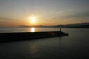 Východ slnka nad prístavom L'Ille Rousse 1