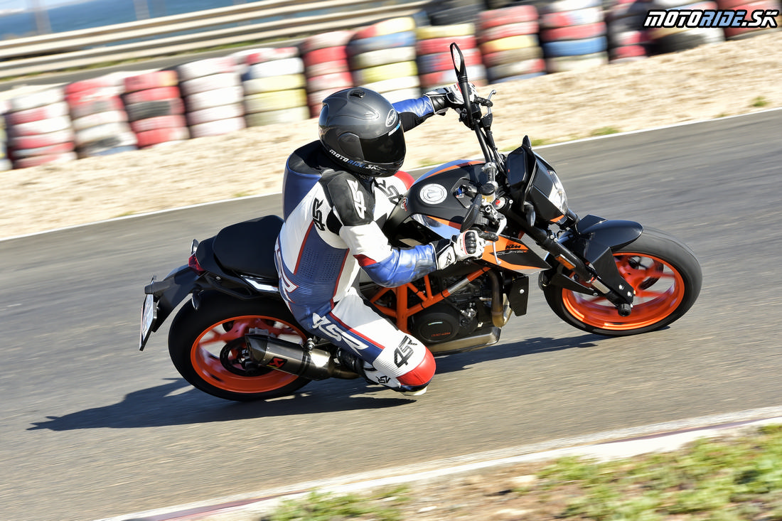 KTM 690 Duke R 2016