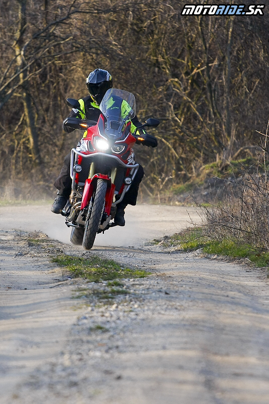 Honda CRF1000L Africa Twin 2016