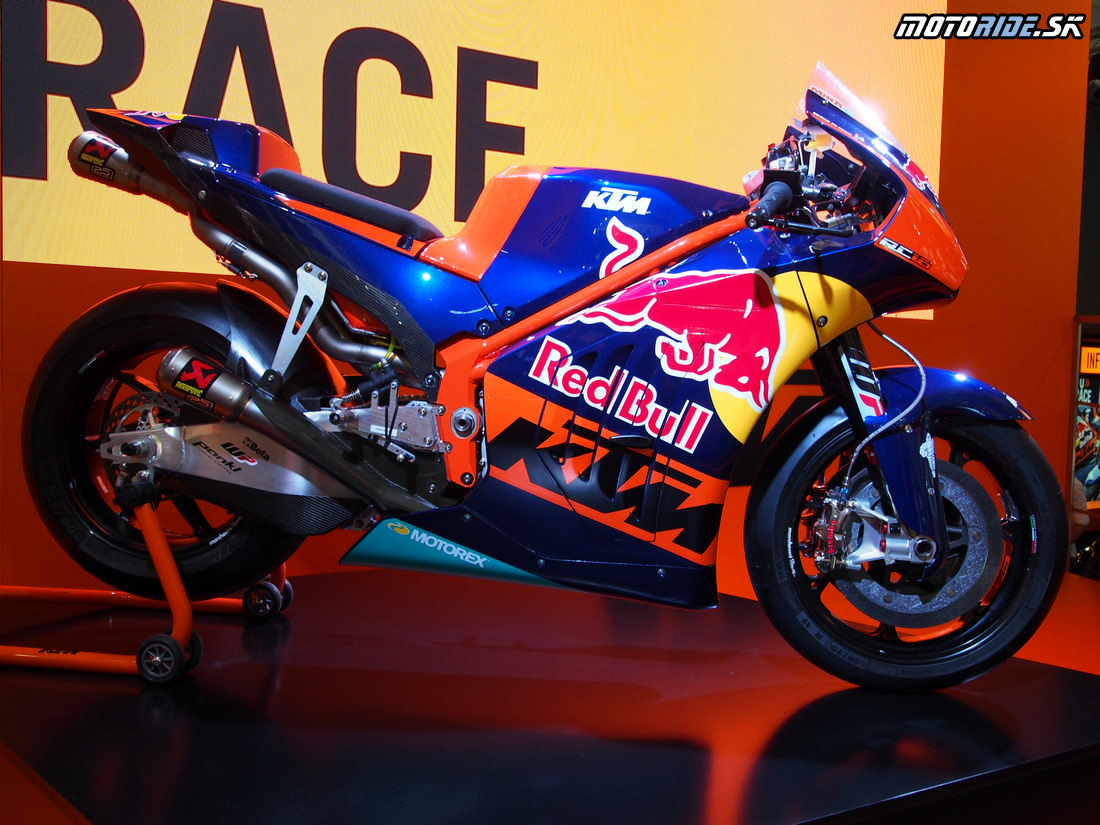 KTM RC16 - špeciál MotoGP - Výstava EICMA Miláno 2016