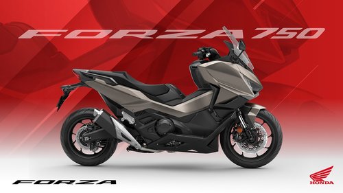 Honda Forza 750 2025