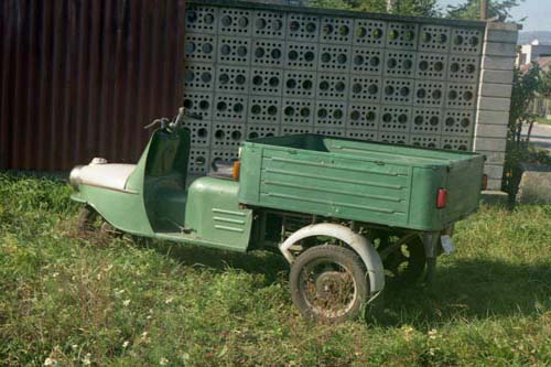  ČEZETA typ 505 - nákladná skútrová rikša