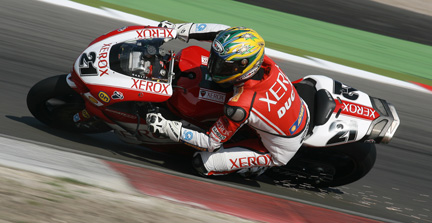  Troy Bayliss na Ducati 999
