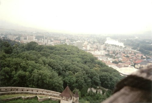  Pohľad z najvyžšej veže Trenčianskeho hradu
