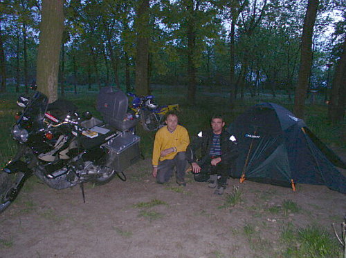  Nocujeme v kempe v Hortobágy