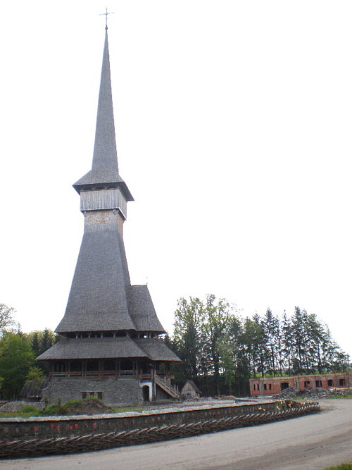  Drevený kostol v Sapante