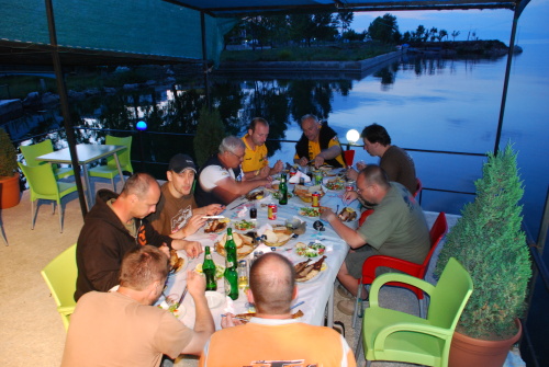  Pstruhová večera na Ohridskom jazere