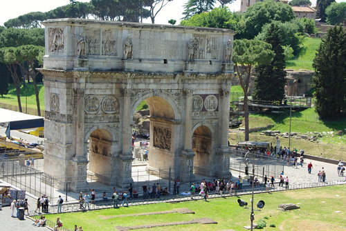  Forum Romanum.