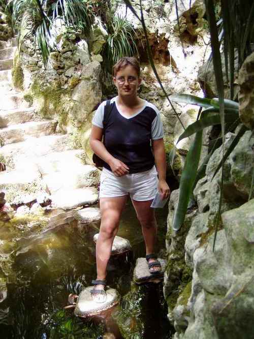  Quinta de Regaleira – jeden z vchodov do jaskyne