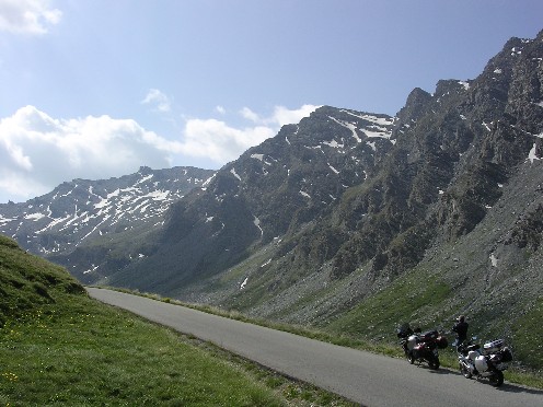  Kouzlo – tiahle stúpanie na Col Agnel zo západu