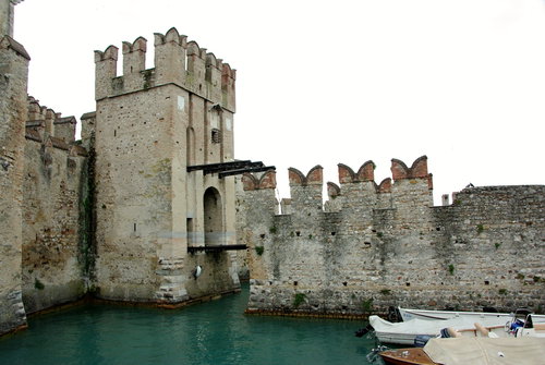  Sirmione, reklama na hydroizoláciu.